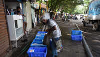 Shops opened at Kothurd after lockdown was relaxed in Pune 