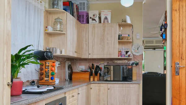 Aesthetic Wooden Organisers for a Clean & Minimal Kitchen