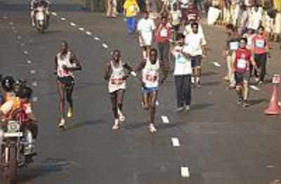 Mumbai marathon on schedule despite terror strikes