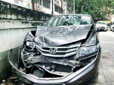 3 cars crash into each other on Marine Drive, jaywalker booked