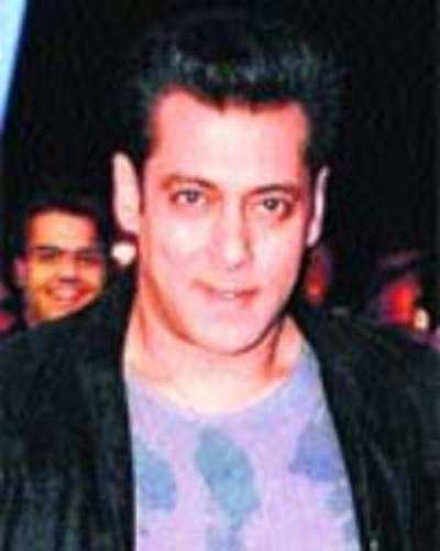 Kashyap picks Salman over Shah Rukh