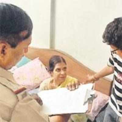 70-yr-old locked up at home by Thane bank