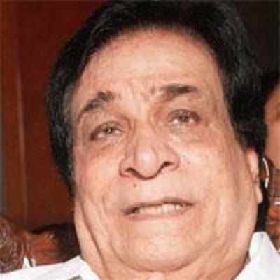 Kader Khan hospitalised