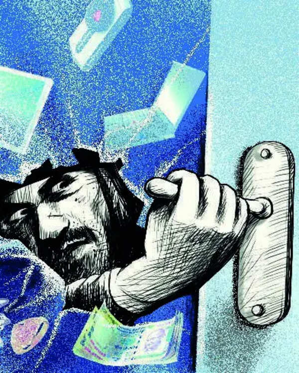 Delivery boy turns burglar, arrested in Vizianagaram