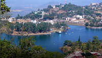 Escape the deadly Gujarat heat by travelling to these beautiful destinations. What's more? They are just a drive away! 