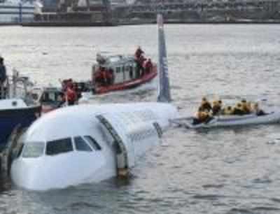 New York plane crash: Hero pilot tells wife "There's been an accident" after crash landing in Hudson River