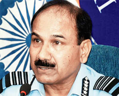 As politicans throng Bisada, IAF offers to help Akhalq’s family