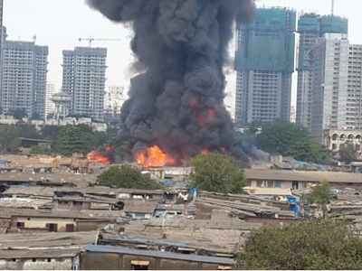 Massive fire at furniture market in Mumbai's Oshiwara