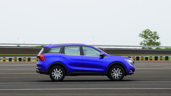Review: Mahindra XUV700 will put all in trouble