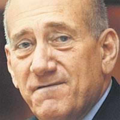 Israel PM Olmert tells cabinet he will resign