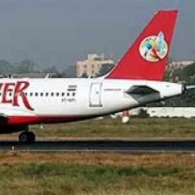 Kingfisher Airlines engineers strike work