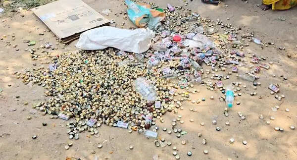 Residents vandalise unauthorised liquor outlets in Bodur village after officials turn a deaf ear