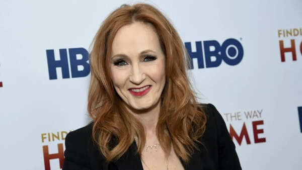 JK Rowling slams Starmer over Harriet Harman’s women adviser role, cites past remarks on trans women