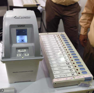 Collector admits to EVM malfunction in RTI reply