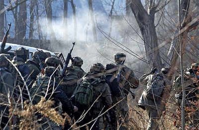 7 civilians among 11 killed in J&K encounter, clashes