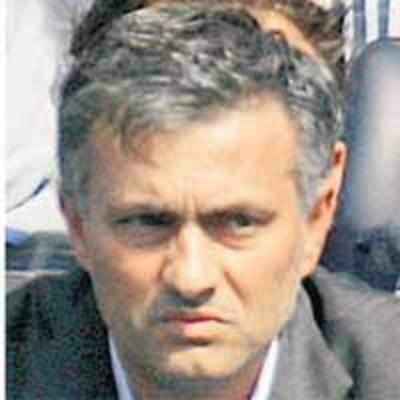 Mourinho not giving up as yet
