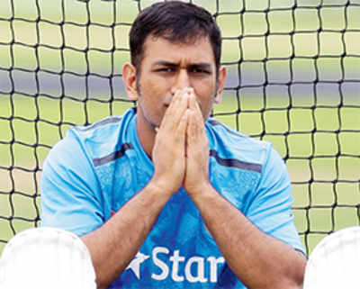 Dhoni in attack mode