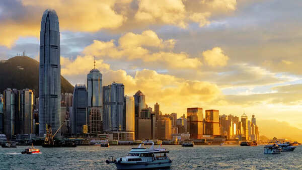 Top 6 tallest buildings in Hong Kong
