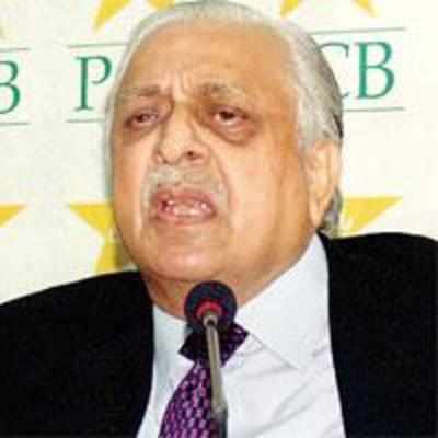 Pak senators launch verbal attack on PCB chief