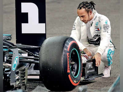 F1 Grand Prix Abu Dhabi: Lewis Hamilton puts Mercedes back in pole position
