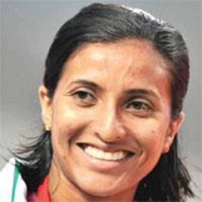 Mayookha qualifies for long jump finals