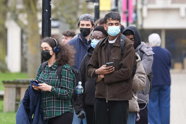 Meningitis outbreak in Berkshire causes panic in three schools
