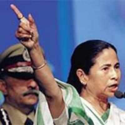 Didi loses her temper again, threatens to slap journalists