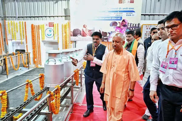 CM Yogi inaugurates milk chilling centre in Azamgarh