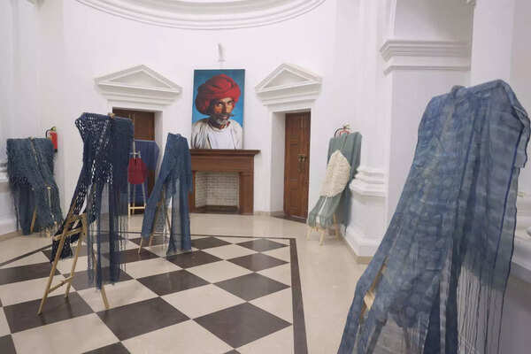Three states, one dialogue and a creative communion