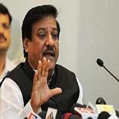 CM condemns attack on Sharad Pawar; NCP carries out protests in Mumbai