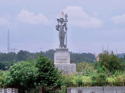 Begur uneasy over unveiling of Shiva statue