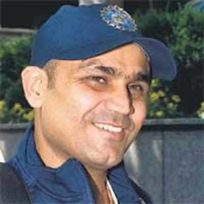 Dhoni leaves Sehwag query unanswered