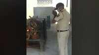 Mumbai: Cop performs stranger’s last rites as lockdown keeps kin away 