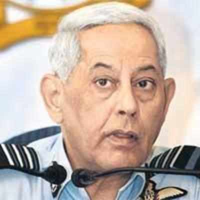 Now, Air Force chief waves '˜Red Flag' to Left