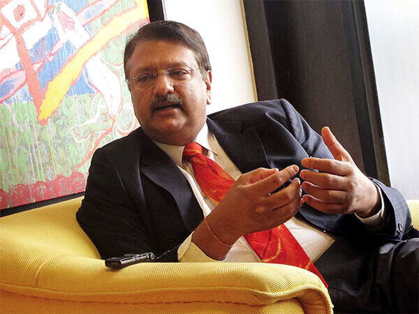 Piramal Enterprises plans to raise Rs 4000 crore by selling shares to institutional investors