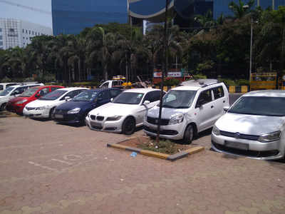 Trio dupes more than 70 Mumbaikars of their new, expensive cars in Amboli