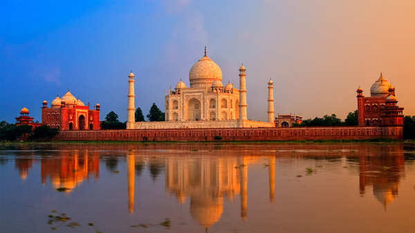 Taj Mahal or Rauza-i Munavvara, why some people are reading history wrong