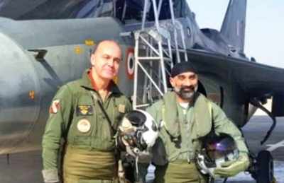 Tejas sortie, a hit with visiting air chiefs
