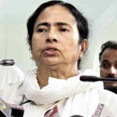 Mamata does a rollback, plays down PM meeting