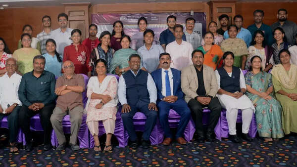 Salem ICSI chapter one day professional program on corporate governance and womens day celebration