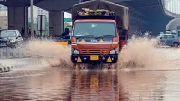 Admin bid to save Chhapra from monsoon woes