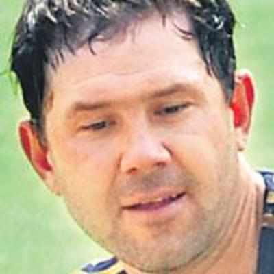 Australia's losing streak compel Ponting's recall