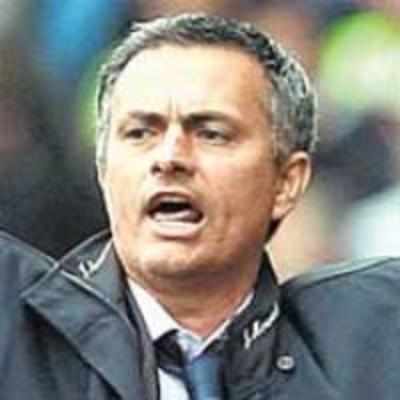 Sing for me, Jose tells Chelsea fans