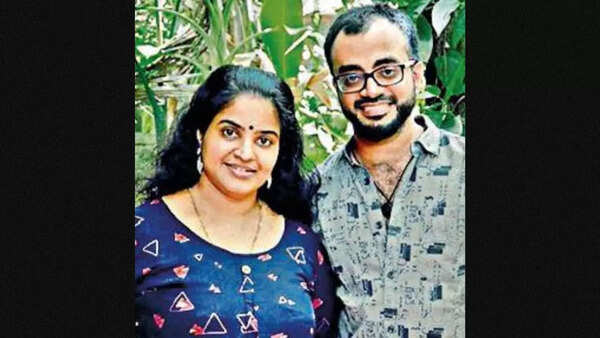 Kerala: Sister-brother duo from Tripunithura top Kathakali exams