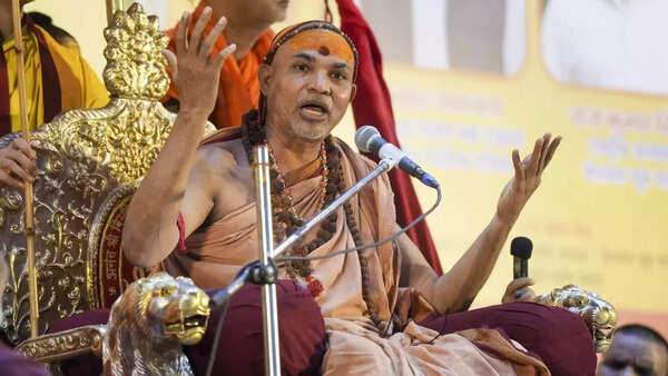 Swami Avimukteshwaranand gets threat of ‘Atiq-like murder’, FIR lodged