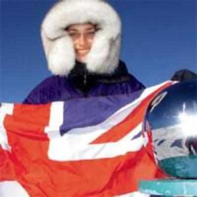 UK schoolgirl becomes youngest person to ski to the South Pole