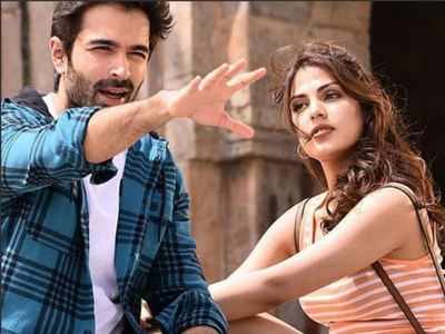 Jalebi movie review: Rhea Chakraborty and Varun Mitra's film is a melodramatic mess