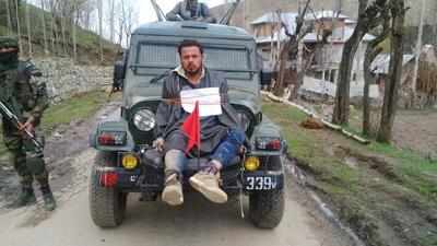 Army major who tied man to jeep in Kashmir awarded