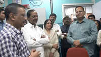 Telangana CM KCR, CM Kejriwal visit Mohalla clinic in Delhi 