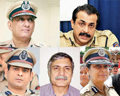 Sidelined, top cops wait for achhe din